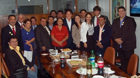 * Em Brasília, prefeitos fazem visita de cortesia para Fábio Faria.
