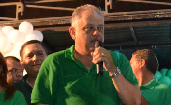 Resultado de imagem para prefeito de Nova Cruz, FlÃ¡vio Azevedo Rodrigues de Aquino.