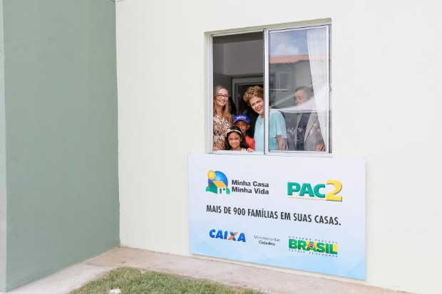 Em Feira de Santana (BA), Dilma garantiu que o governo não paralisaria programas sociais, como o Minha Casa, Minha Vida. Ela não citou, porém, o Minha Casa Melhor. Foto: Roberto Stuckert Filho/ PR