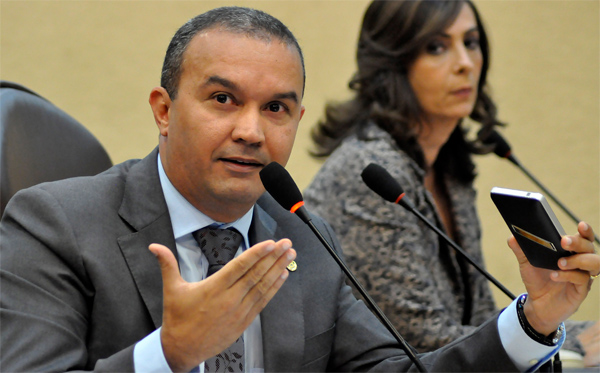*  Kelps Lima quer que Governo utilize empréstimo nos municípios potiguares.