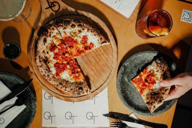 A QT Pizza Bar ficou em 51° lugar na lista das 100 melhores -  (crédito: Reprodução/Instagram @qtpizzabar)