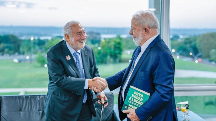 Lula e Joseph Stiglitz