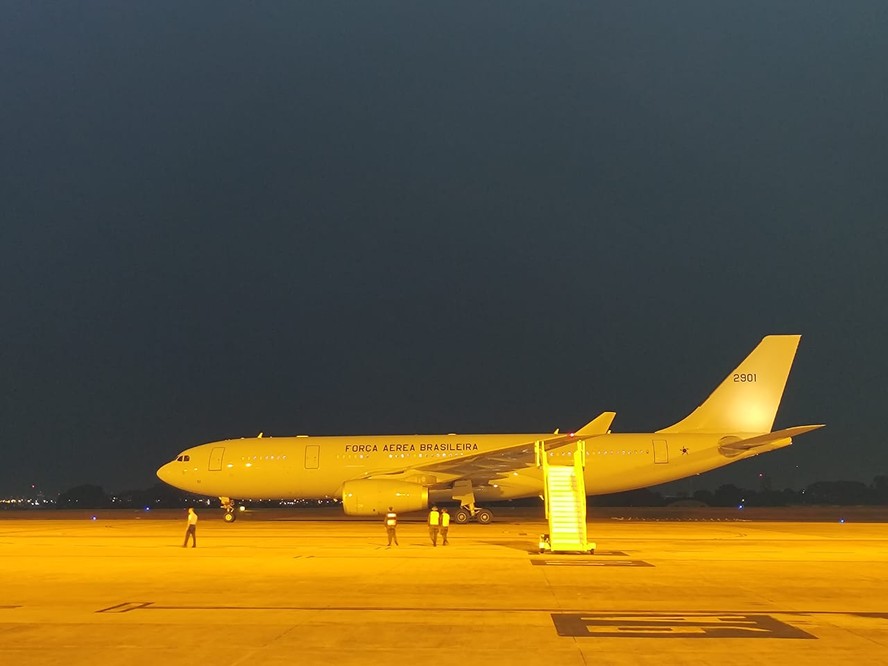 Primeiro avião da FAB já está em Israel para repatriar brasileiros