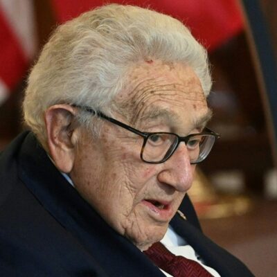 Henry Kissinger morre aos 100 anos
