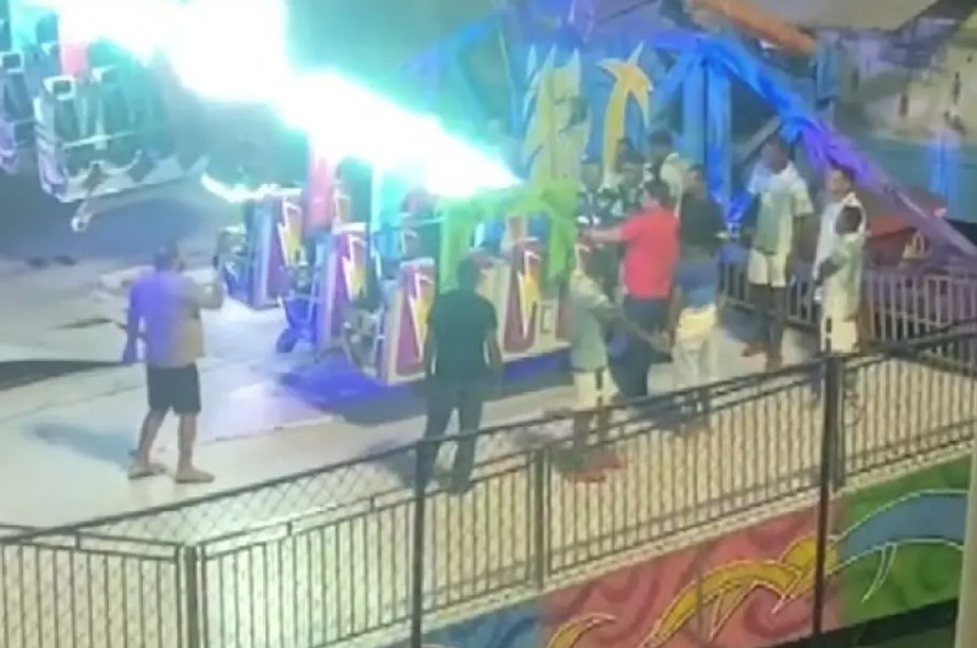Acidente em parque de diversões deixa jovem gravemente ferido na Bahia