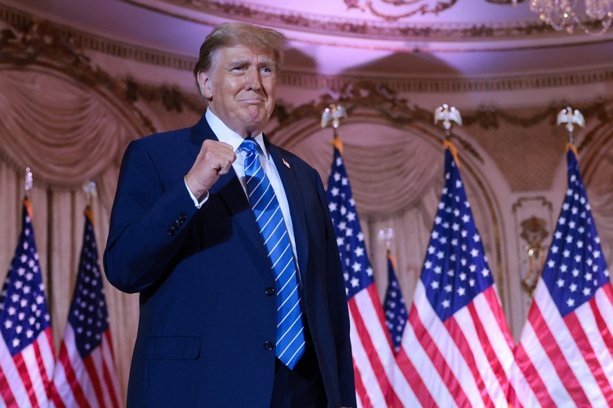 Pré-candidato republicano à Presidência, Donald Trump faz discurso após vitórias na Super Terça