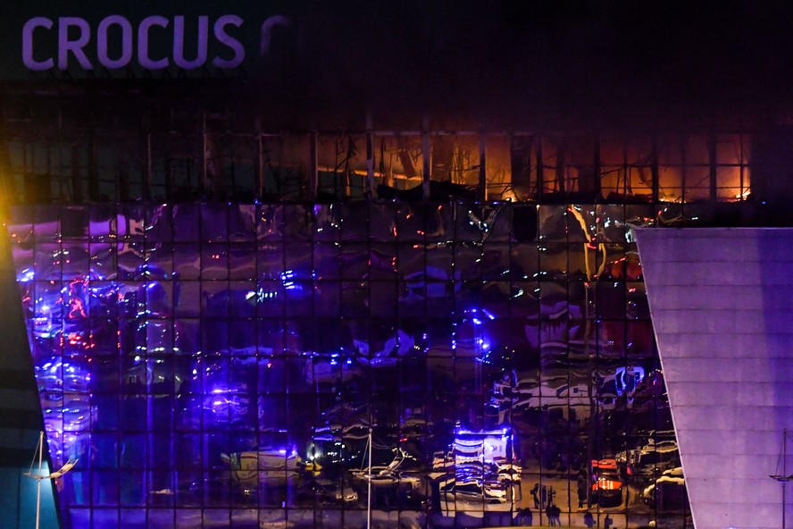 Fachada do Crocus City Center, cenário do maior atentado na Rússia em duas décadas