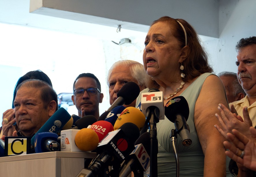 Corina Yoris não conseguiu registrar sua candidatura para disputar a presidência da Venezuela