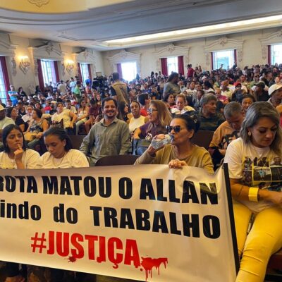 Audiência pública contra PM reúne cerca de mil moradores de favelas da Baixada Santista na Faculdade de Direito do Largo São Francisco