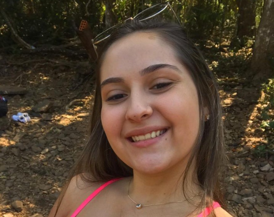 Júlia Demetrio morreu em um acidente de carro neste sábado, em Goiás