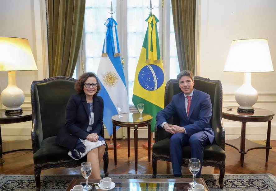 Secretária geral do Itamaraty, embaixadora Maria Laura Rocha, em encontro com o vice-chanceler argentino Leopoldo Sahores
