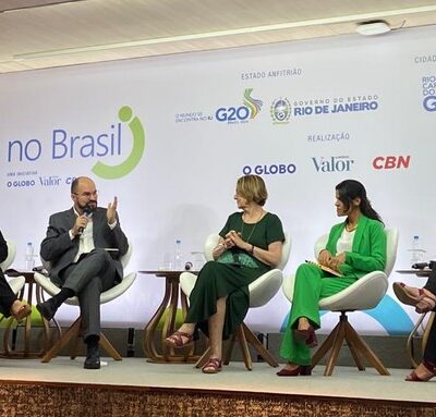 Representantes do C20, uma novidade da presidência brasileira do G20, participam de seminário na sede da editora Globo