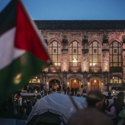 Acampamento pró-Palestina no campus da Northwestern University, em Illinois,