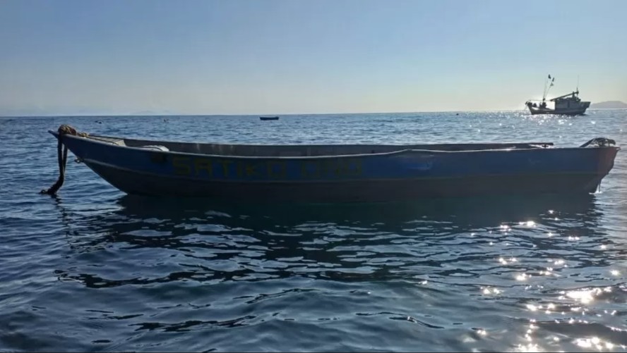 Embarcação de pescadores desaparecidos é encontrada no litoral de SP