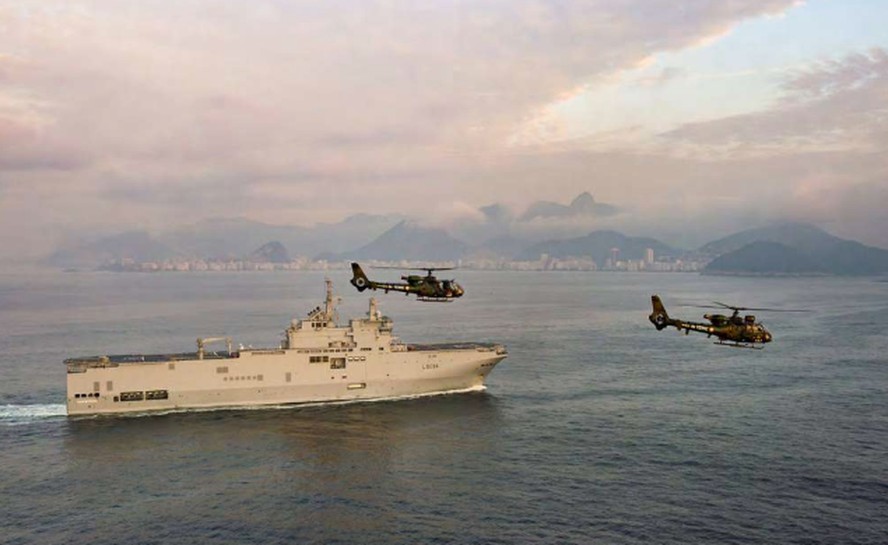 Grupo naval francês Jeanne D’Arc chega ao porto do Rio de Janeiro nesta terça-feira