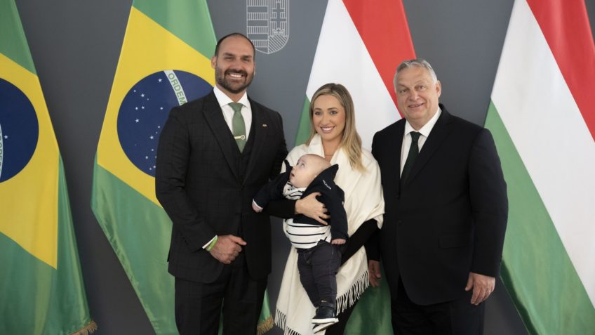 Eduardo Bolsonaro, Heloisa, Jair Henrique e Viktor Orban