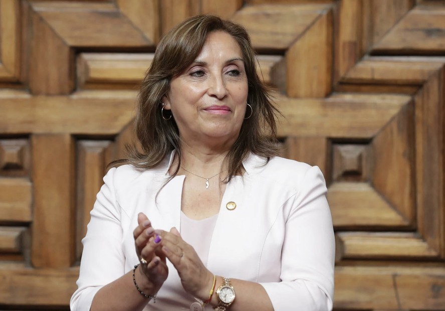A presidente do Peru, Dina Boluarte