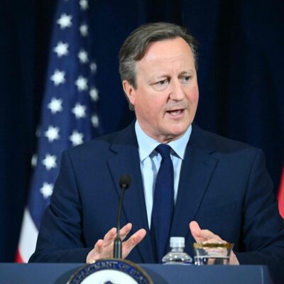 O chanceler britânico, David Cameron, em coletiva em Washington
