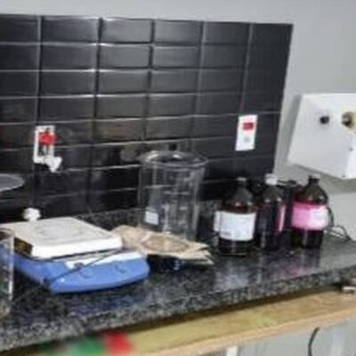 Polícia prende falso químico suspeito de fabricar e distribuir anabolizantes na Zona Oeste do Rio