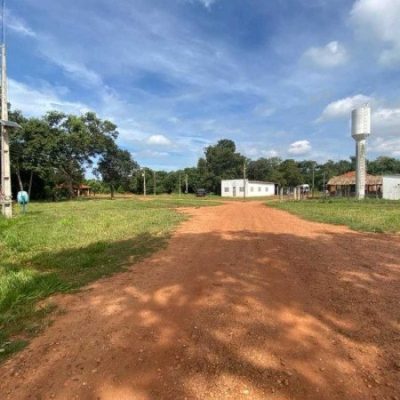 Centro da aldeia Ofaié conta com escola indígena, posto de saúde, igreja e centro comunitário com ateliê para as artesãs -  (crédito: Mayara Souto/C.B/Diários Associados)