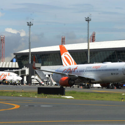 Aviões da Gol Linhas Aéreas no aeroporto de Brasília (DF)