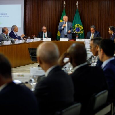 Presidente Lula convoca reunião ministerial para debater tragédia do Rio Grande do Sul