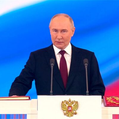 Vladimir Putin durante posse em Moscou
 7/5/2024   Kremlin.ru/Divulgação via REUTERS