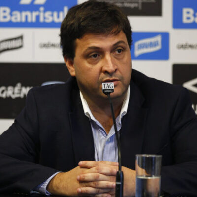 Presidente do Grêmio Alberto Guerra
