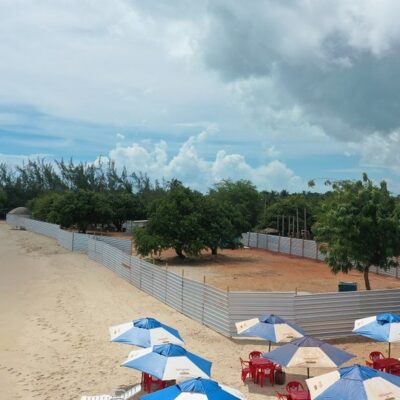 Canteiro de obras na Praia de Tourinhos, em São Miguel do Gostoso — Foto: MPF/Divulgação