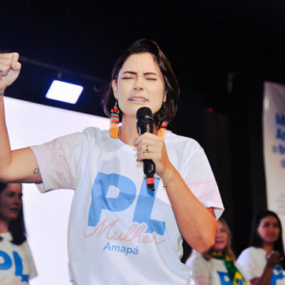 A ex-primeira-dama Michelle Bolsonaro (foto) compartilhou uma notícia sobre uma decisão de Moraes a respeito do aborto legal no Brasil
