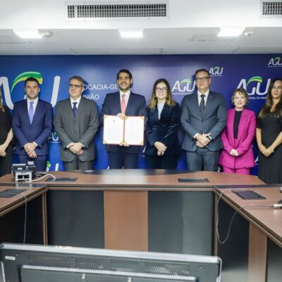 AGU firma acordo com plataformas digitais focado no combate de desinformação sobre as chuvas no RS