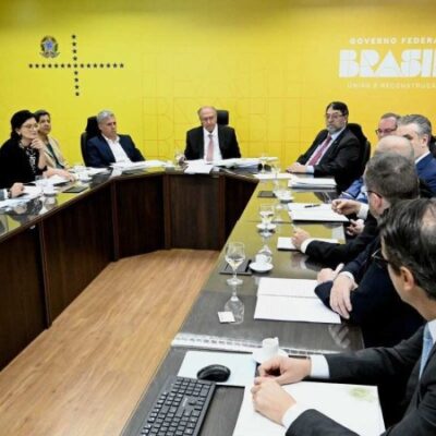 Na reunião com Alckmin, empresários pediram que dinheiro para a recuperação da indústria saia direto do BNDES -  (crédito:  Cadu Gomes/VPR)
