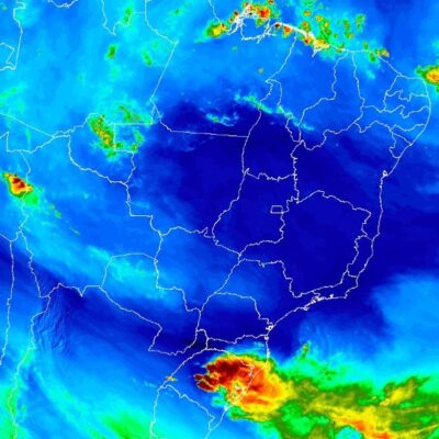 Chuvas intensas atingem o Sul do Brasil, enquanto onda de calor aumenta a temperatura no Sudeste