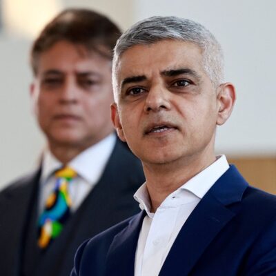 Saiq Khan foi reeleito para terceiro mandato como prefeito de Londres