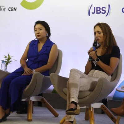 Stella Hiroki, da PUC-SP, e Sabine Zink, da startup social SAS Brasil: soluções para desafios locais não podem ser importadas