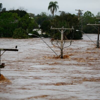 Enchente em Muçum, no Rio Grande do Sul, causada por ciclone extratropical