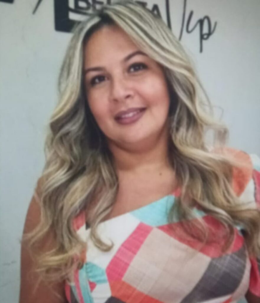 Rossilene Ribeiro morreu após sofrer disparos de arma de fogo em encontro com família — Foto: Divulgação