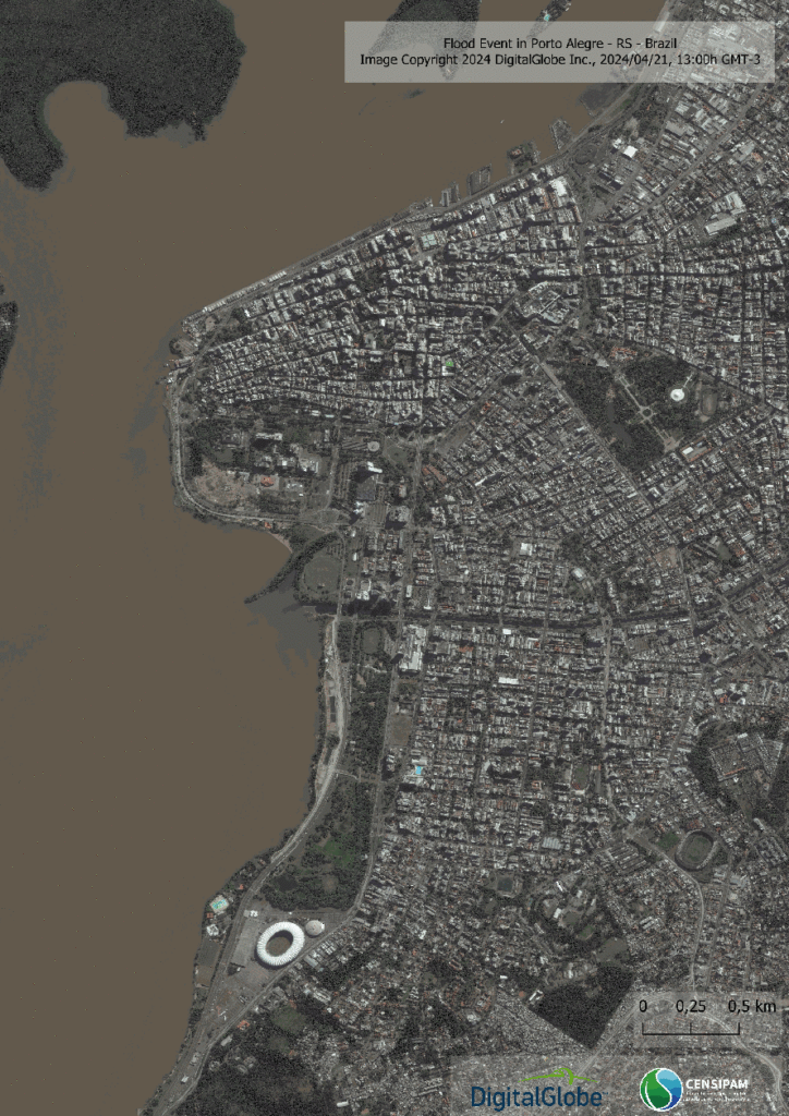 Imagens de satélite comparam Porto Alegre antes das inundações com estado de calamidade atual