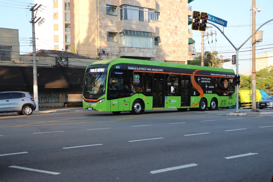 Prefeitura de São Paulo quer 20% da frota de ônibus com energia limpa