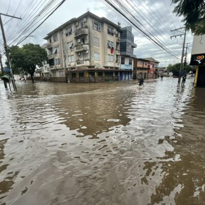 Pontos de alagamento em Porto Alegre após fortes chuvas nesta semana