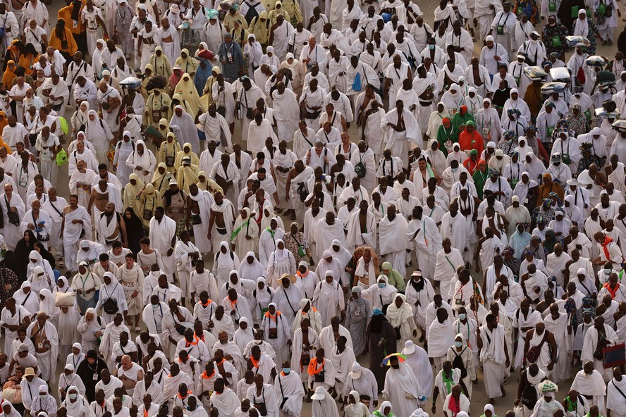 Pelo menos 19 peregrinos do hajj morrem devido ao calor extremo na Arábia Saudita