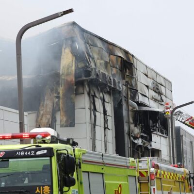Fábrica de baterias de lítio em Hwaseong, Coreia do Sul, é atingida por incêndio