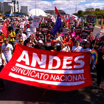 Greve dos docentes federais: manifestação do Andes em Brasília