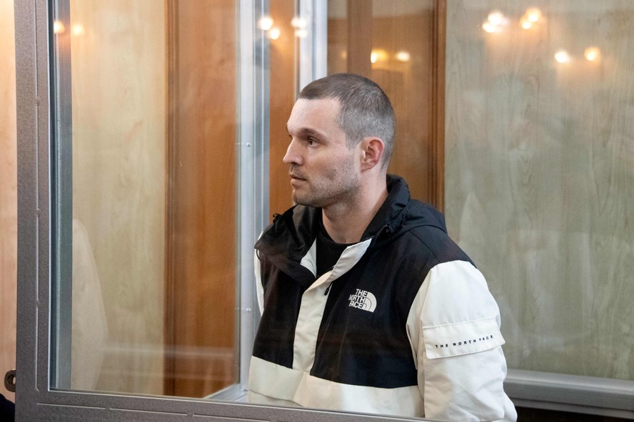 O soldado do Exército dos EUA Gordon Black, durante julgamento no tribunal na cidade de Vladivostok, na Rússia