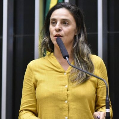 Conselho de Ética da Câmara arquiva ação contra deputada Fernanda Melchionna (PSOL-RS).