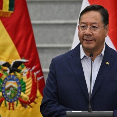 O presidente da Bolívia, Luis Arce, discursa em La Paz, em 13 de junho de 2024