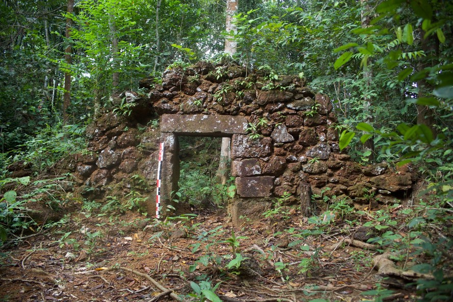 O portal já era conhecido, mas estava sob a vegetação. Estruturas podem entrar numa rota turística que deve ser explorada com descoberta dos sítios arqueológicos