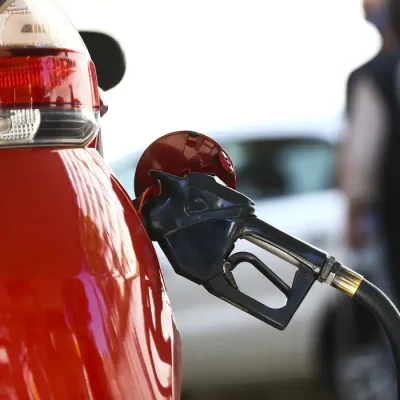 Força-tarefa integrada pela Agência Nacional do Petróleo, Gás Natural e Biocombustíveis (ANP), Procon e Inmetro fiscaliza postos revendedores de combustíveis em Brasília.