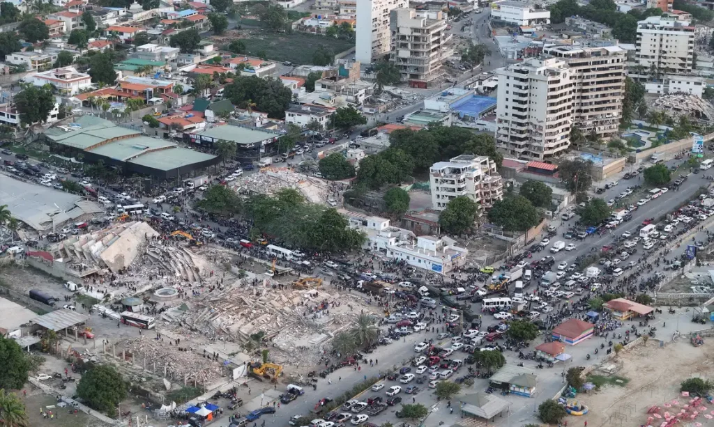 A drone view shows buildings destroyed by earthquakes, in La Guaira, Venezuela, June 26, 2026. Handout via REUTERS ATTENTION EDITORS - THIS IMAGE HAS BEEN SUPPLIED BY A THIRD PARTY NO RESALES. NO ARCHIVES