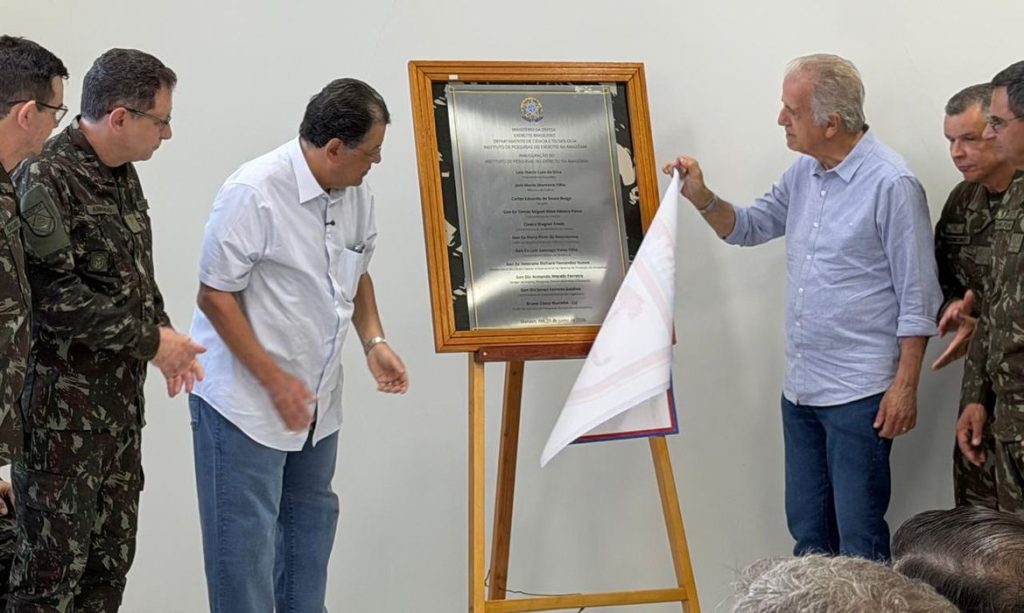 Manaus (AM), 29/06/2026 - O Ministro da Defesa, José Mucio Monteiro, inaugurou as instalações do Instituto de Pesquisas do Exército na Amazônia (IPEAM). A unidade foi instalada na sede regional do Centro Gestor e Operacional do Sistema de Proteção da Amazônia (Censipam), órgão vinculado ao Ministério da Defesa (MD), marcando o início das atividades do instituto. Foto: Min. Defesa/Divulgação
